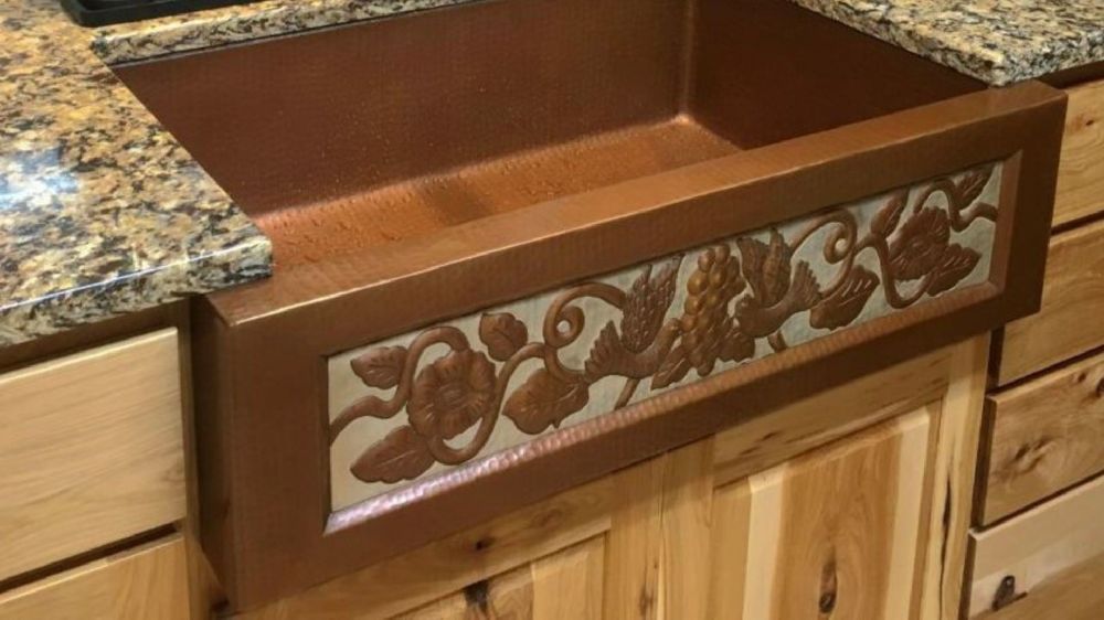 SoLuna Copper Farmhouse Sink